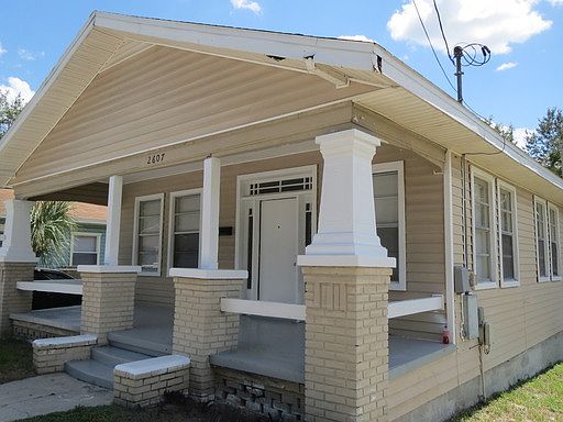 1st image of 2607 E Columbus Dr