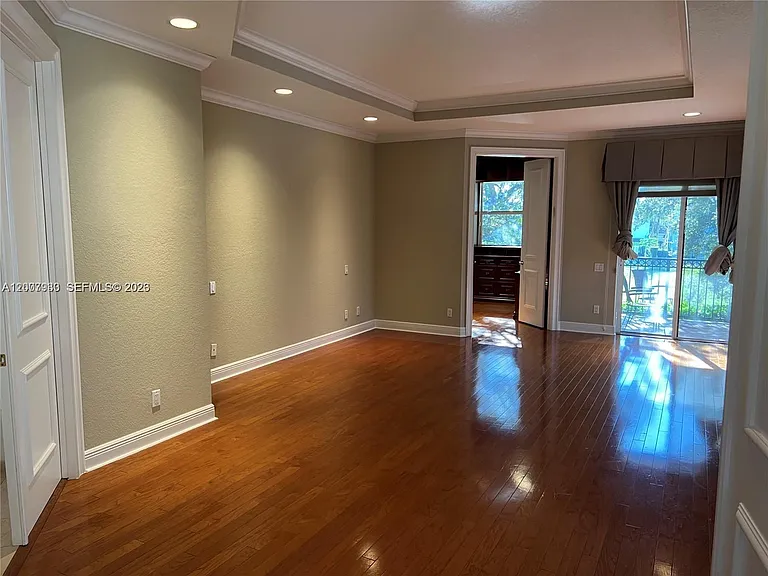 19471 NE 14th Ct — Photo 44