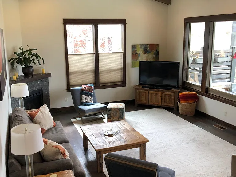 118 Gloria Ct — Photo 32