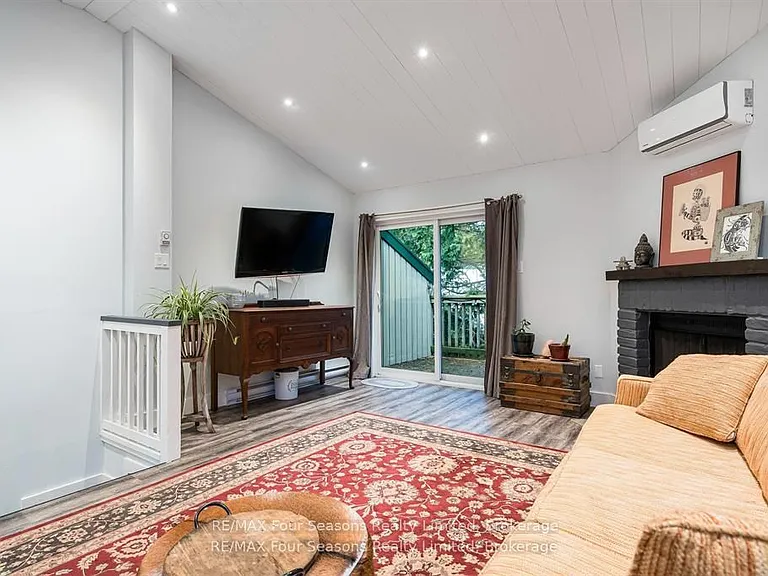 5 Dawson Dr #326 — Photo 12