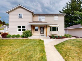 127 Front St, Milton, WI 53563