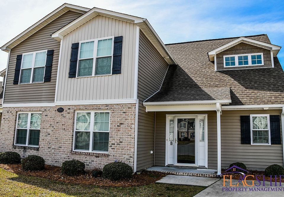 1st image of 2204-B Chavis Dr