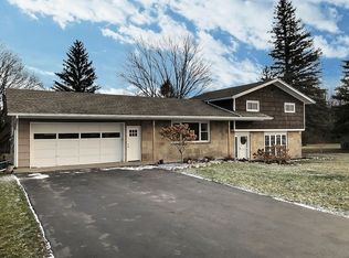 9313 Warsaw Rd, Le Roy, NY 14482