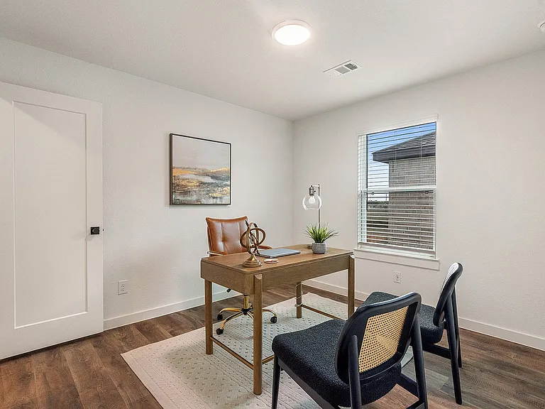 4A | 4 Bed / 2.5 Bath - Guest Bedroom
