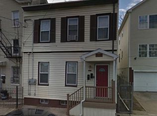 72 Chadwick St, Paterson, NJ 07503