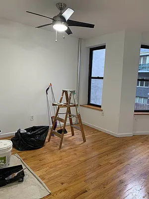 Rented by Jonis Realty | media 4