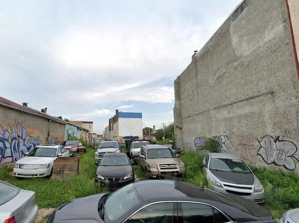 2103 N Marshall St, Philadelphia, PA 19122