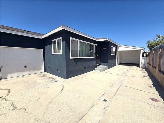 5th image of 15716 Larch Ave