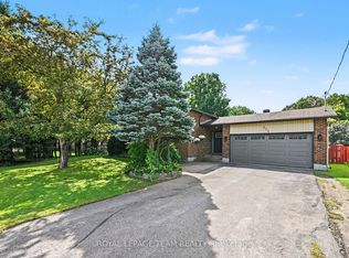 204 Grace Ave, Russell, ON K4R 1B4