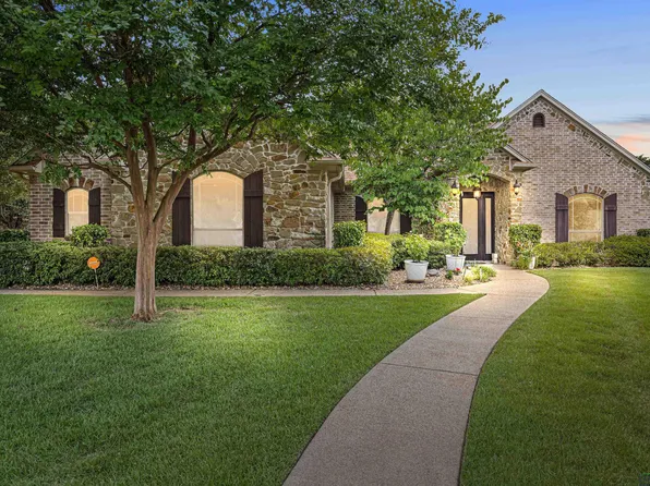 3805 Hobson Rd, Longview, TX 75605