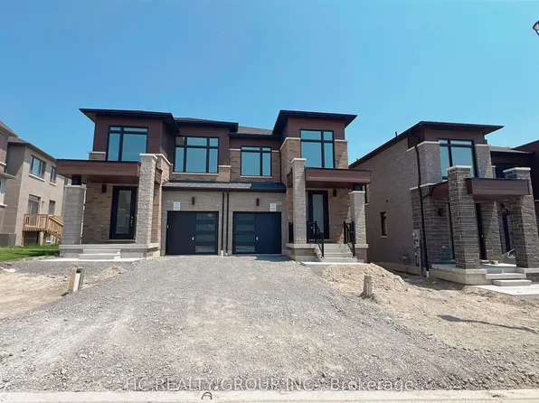 2981 Seagrass St, Pickering, ON L1X 0P6