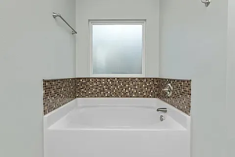6013 Trestle St — Photo 6