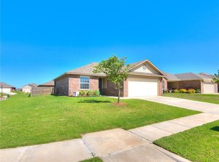 2928 Sun Berry Way, Yukon, OK 73099
