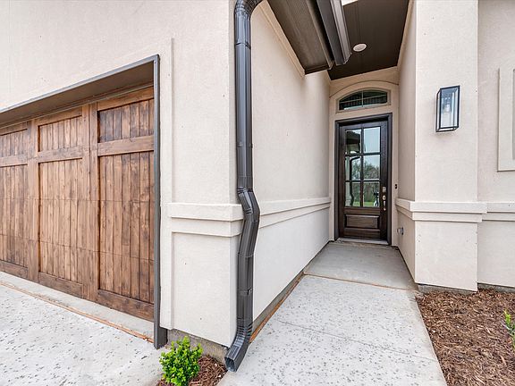 4th image of 11064 Lakeside Dr
