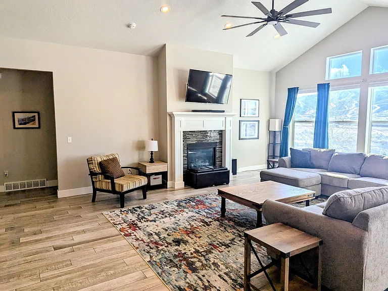 380 E Keetly Station Cir — Photo 20