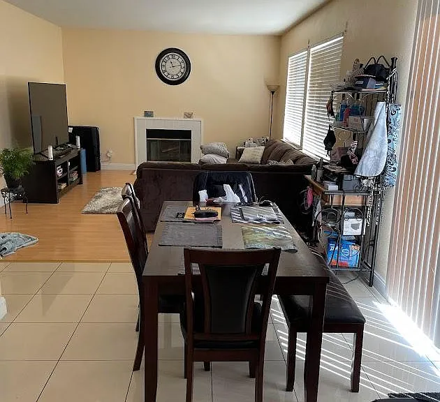 1402 Parkington Ln — Photo 5