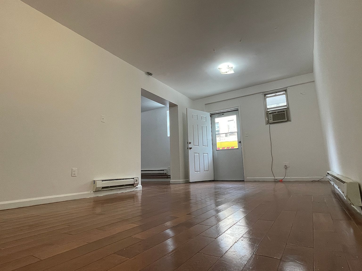 428 Lorimer St #1B, Brooklyn, NY 11206 | Zillow