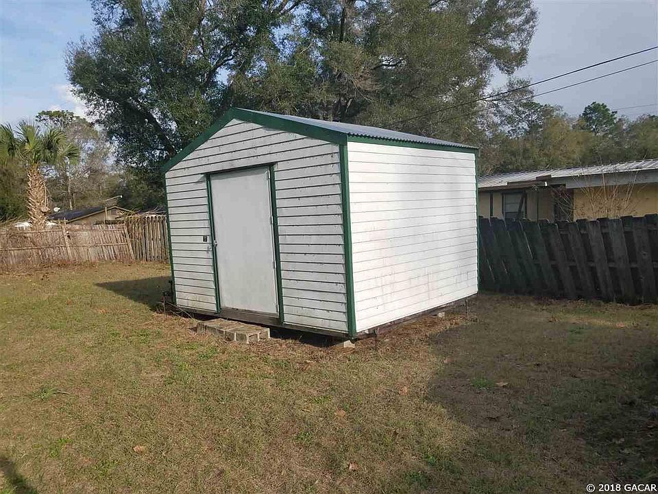 2nd image of 484 Margaret St