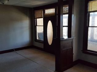 2321 1/2 N 2nd St, Clinton, IA 52732
