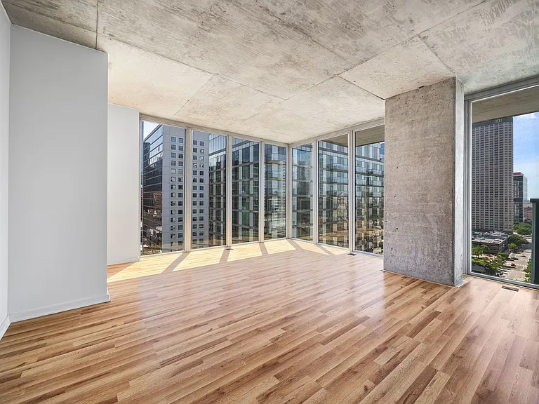659 W Randolph St #1620 — Photo 4