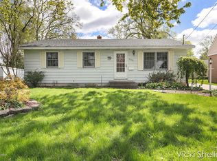 2250 Camden Ave SW, Wyoming, MI 49519