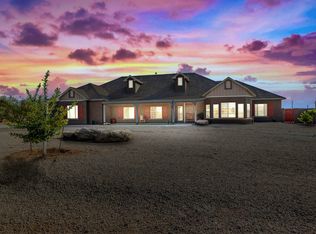 1527 W Cipriano Rd, San Tan Valley, AZ 85140