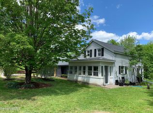 218 N Plain Rd, Great Barrington, MA 01230