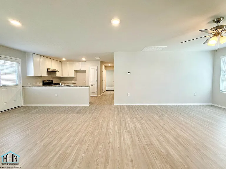5606 Dewberry Run — Photo 7
