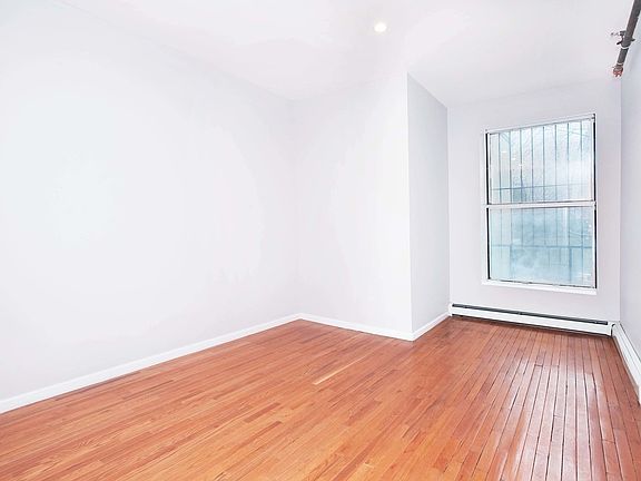 2nd image of 167 Morningside Ave #1BB