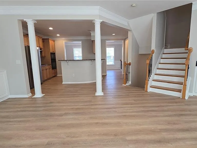 6099 Prestwood Dr — Photo 9
