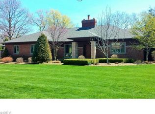 1443 E Melrose Dr, Westlake, OH