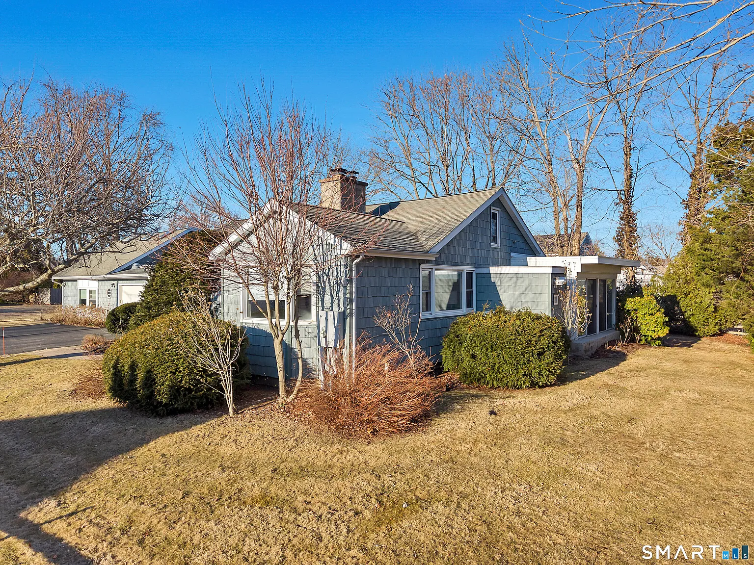 4 bed, 4.0 bath, 2886 sqft, $10,000 — Photo 2