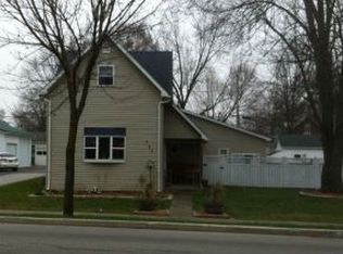705 E Rochester St, Akron, IN 46910