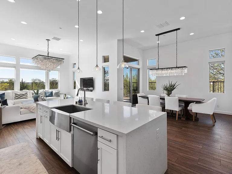 7605 E Camino Del Monte — Photo 8