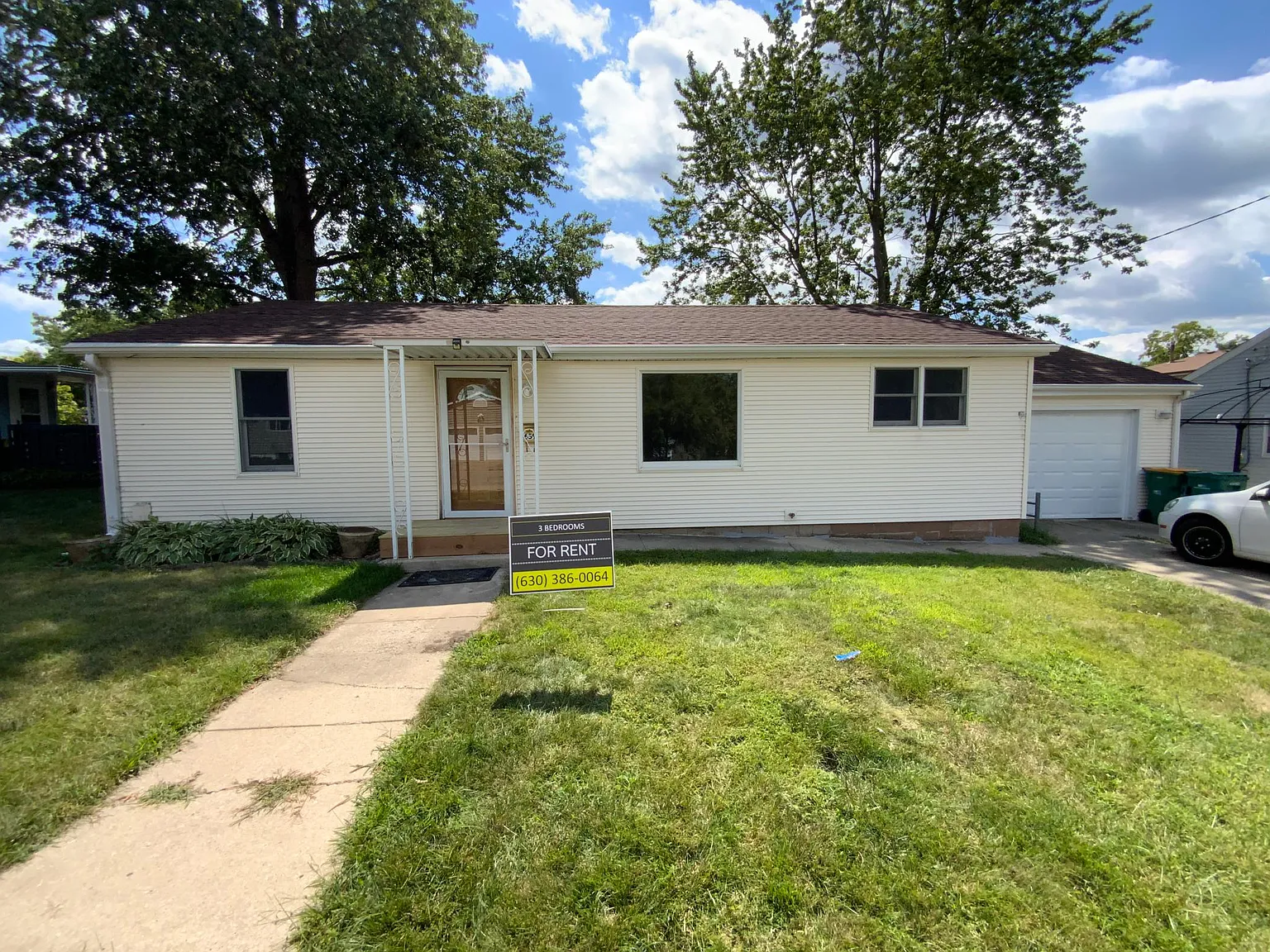 659 South St photo 1