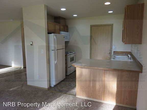 4th image of 2132 172nd St E #2132