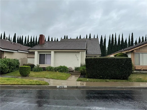 2172 Cedar Ln, Tustin, CA 92780
