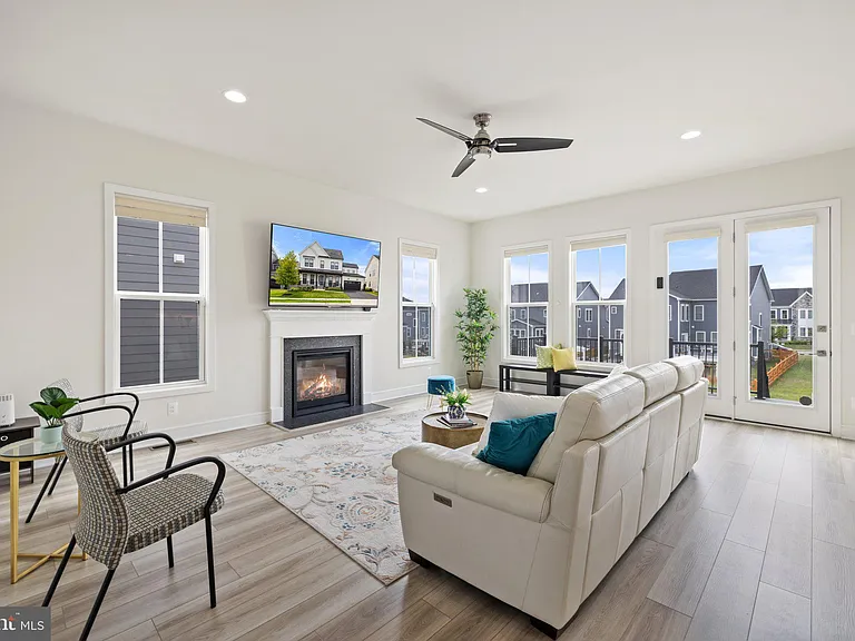 23747 Alton Ridge Pl — Photo 44
