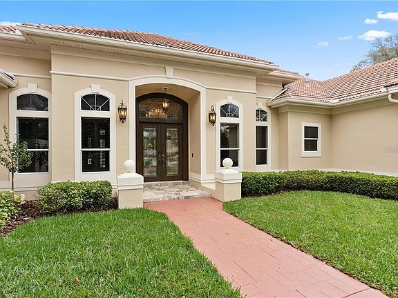 3rd image of 5108 Fairway Oaks Dr