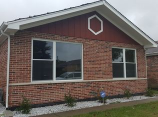 443 Hoxie Ave, Calumet City, IL