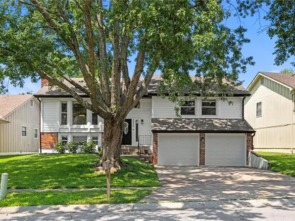 14412 Craig Ave, Grandview, MO 64030