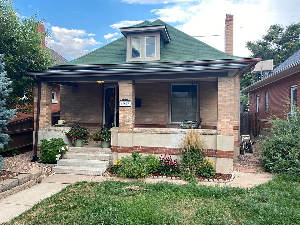1st image of 1208 S Lincoln St