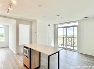 8 Beverley Glen Blvd #804, Vaughan, ON