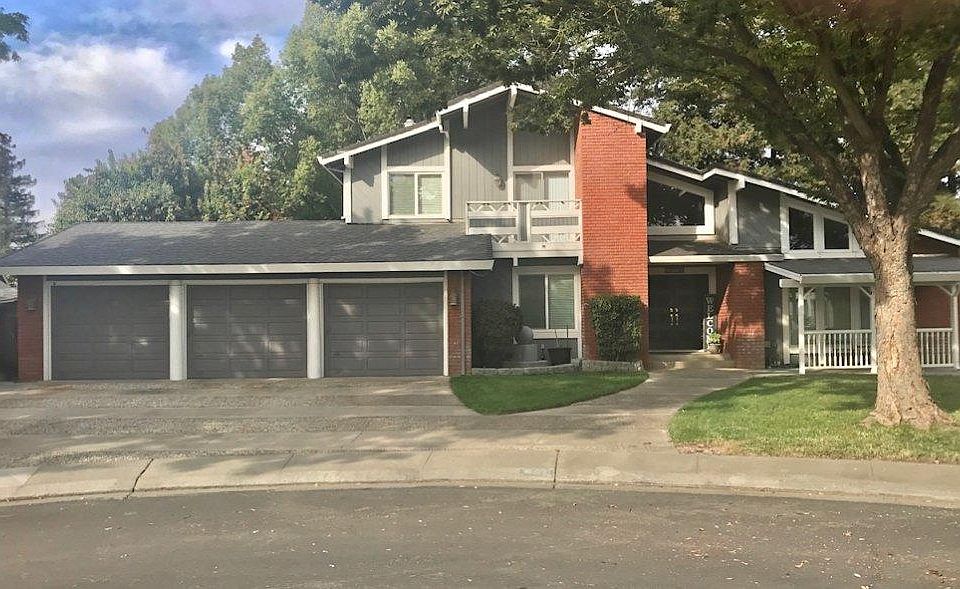 2nd image of 605 Aralia Ct
