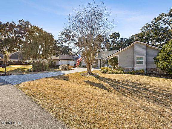 4th image of 3025 CYPRESS CREEK Drive E