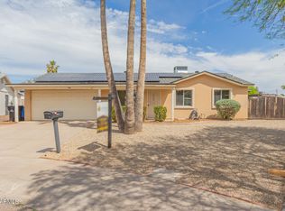 3531 E Winchcomb Dr, Phoenix, AZ 85032