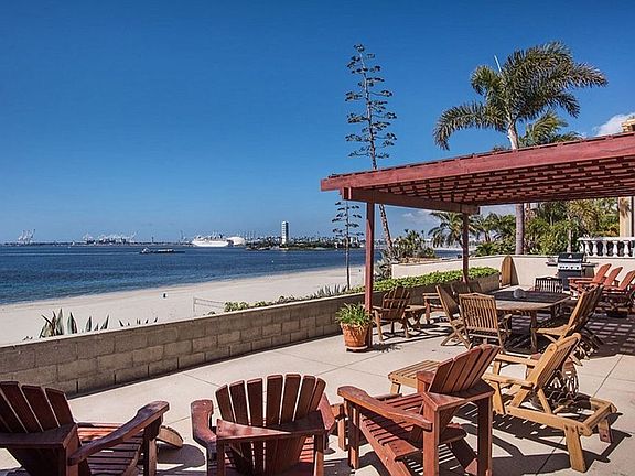 2nd image of 1616 E Ocean Blvd Unit 12