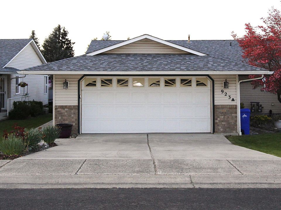 1st image of 923 Stewart Ave #A