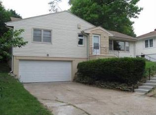 4817 Sprague St, Omaha, NE 68104