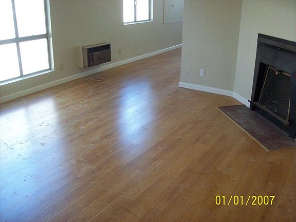 2nd image of 1681 Amberwood Dr